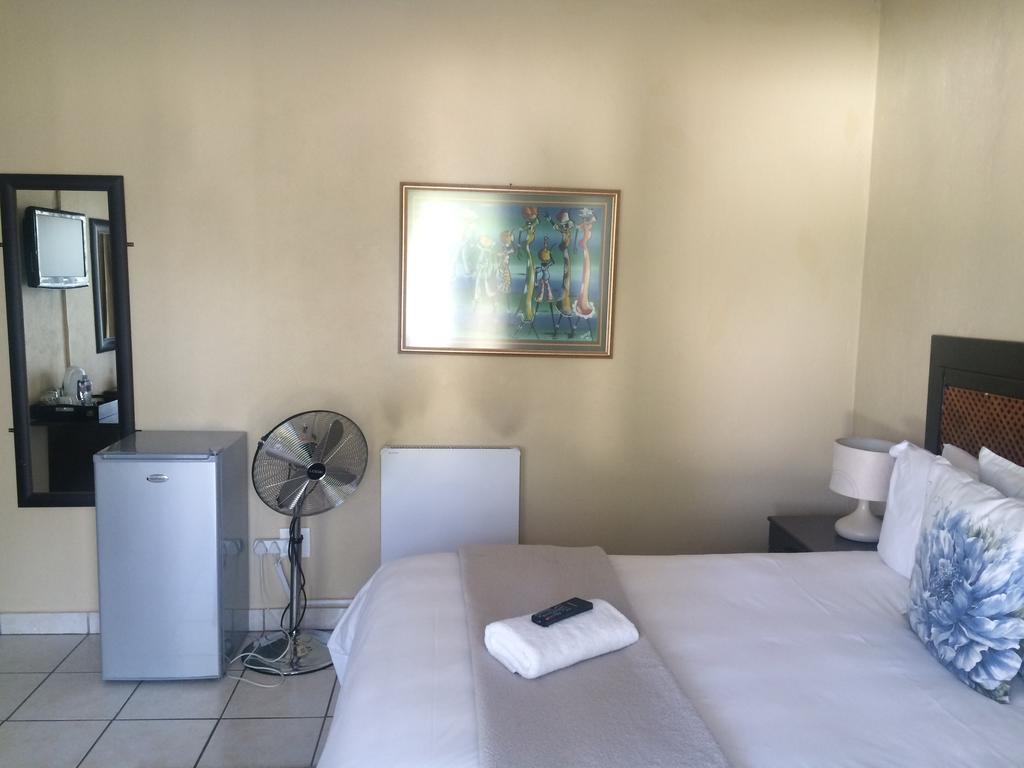 Mcbest Guest House Ermelo Extérieur photo